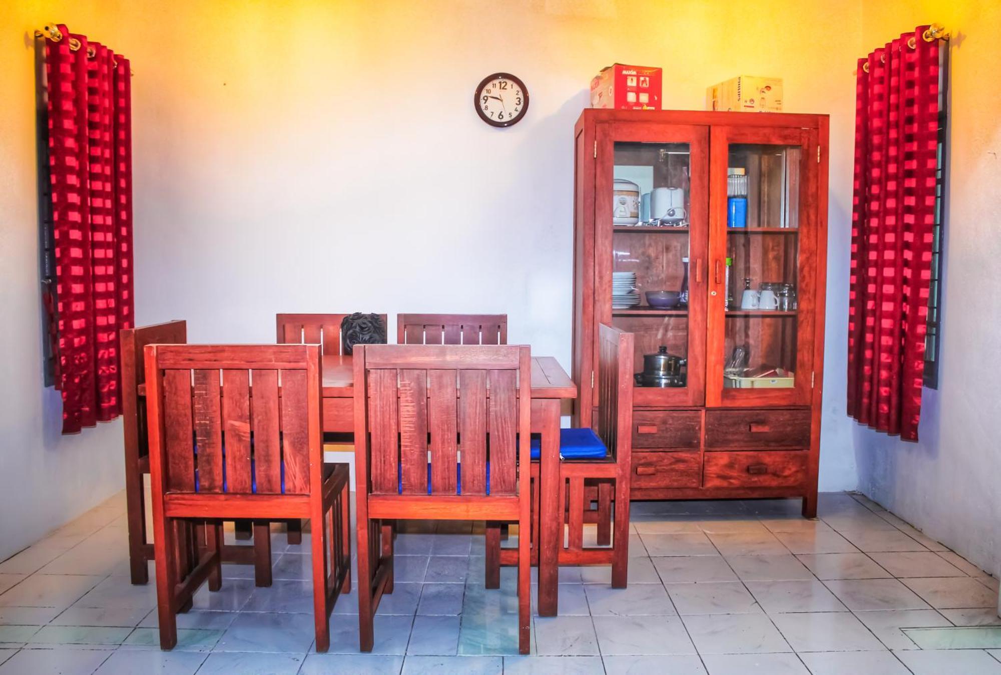 Kj Purple House Senggigi Apartment Exterior photo